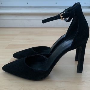 Michael Kors Black Pointed Toe Heel Size 6